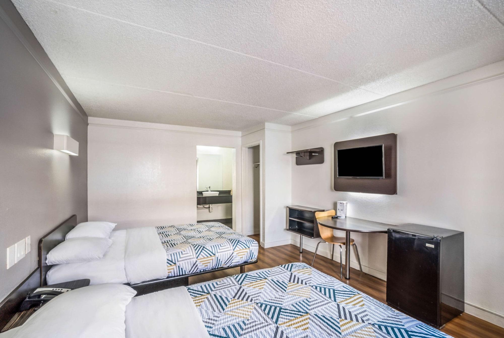 Motel 6-Dallas, Tx - Market Center Kültér fotó
